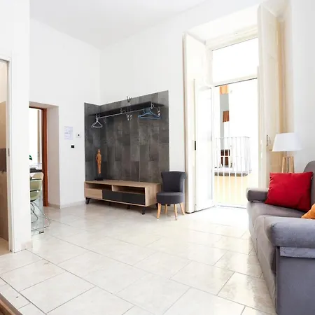 Апартаменты Guesthost - Veiled Christ Неаполь