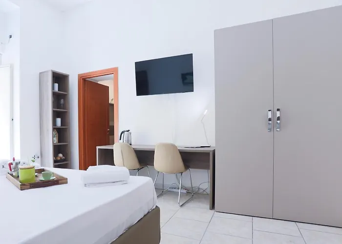 Guesthost - Veiled Christ * Неаполь