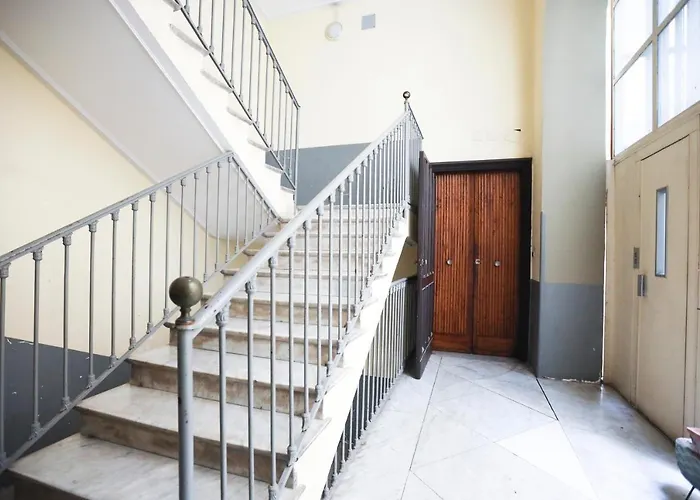 Апартаменты Guesthost - Veiled Christ Неаполь