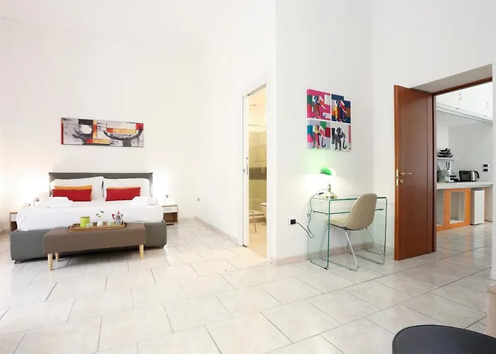 Guesthost - Veiled Christ Неаполь