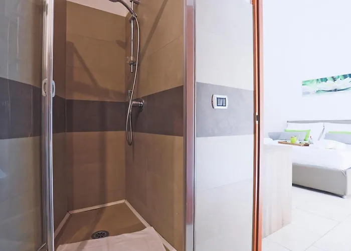 Апартаменты Guesthost - Veiled Christ