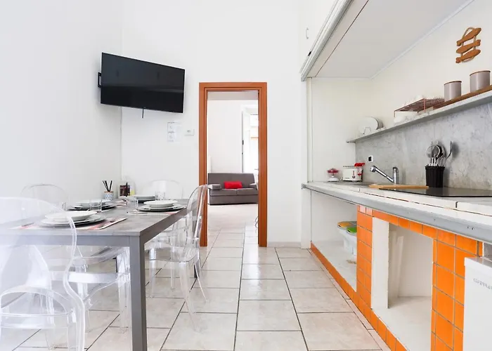 Guesthost - Veiled Christ Неаполь